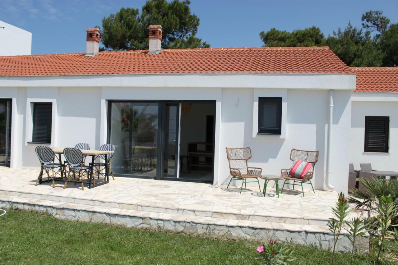 Sunsetloft Vir Apartment Exterior photo